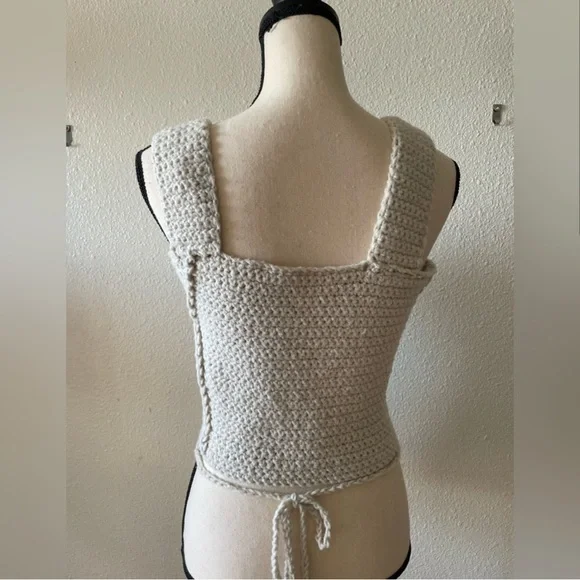 Handmade crochet corset top with adjustable front - Picture 3 of 4